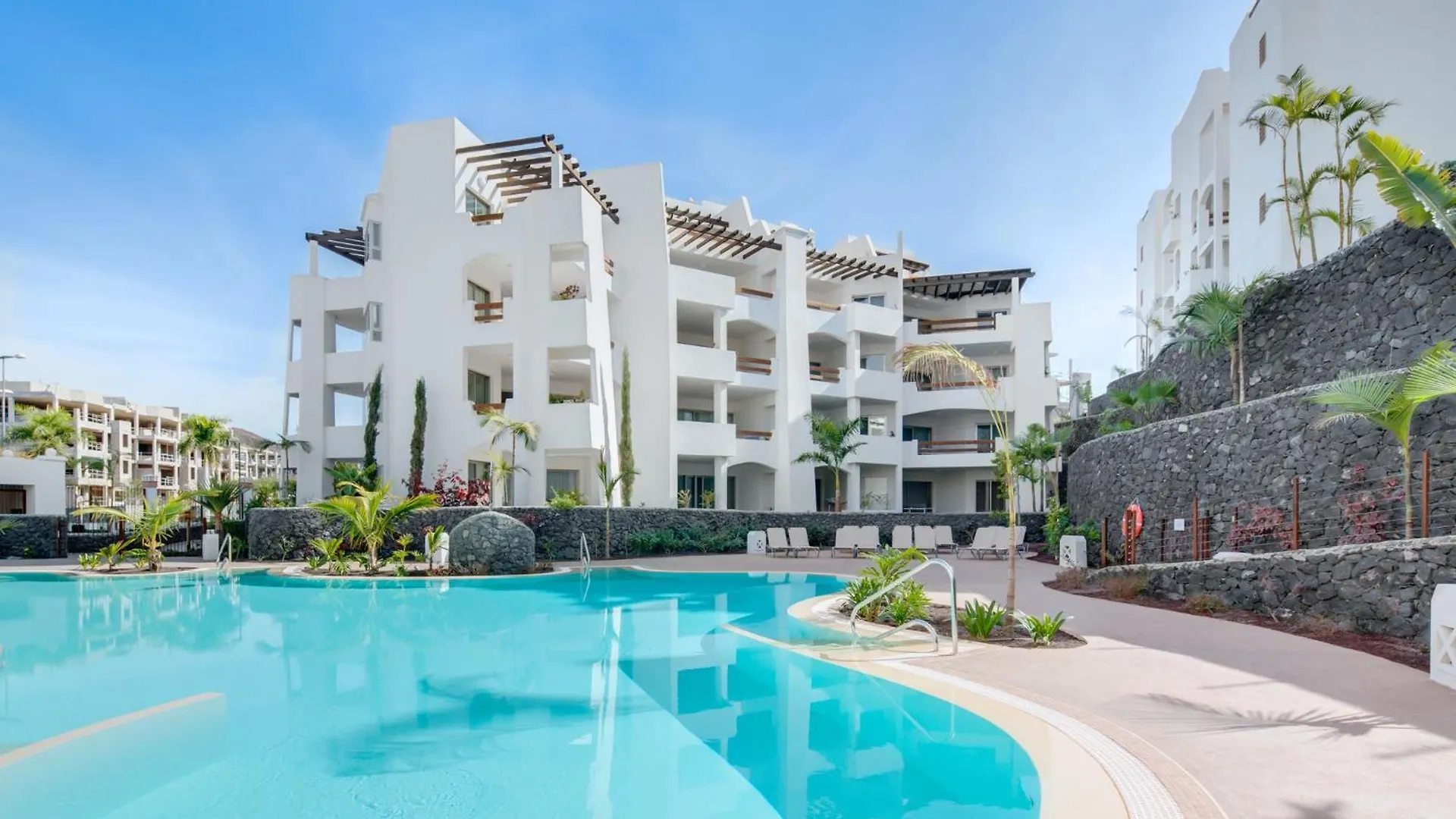 Colinas - Bentor 0,3 Pool View 1B Villa Arona  Spain